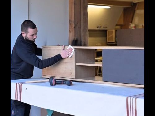 🛠️ Envie de révéler votre talent d’agenceur ? 

Venez fabriquer votre propre meuble TV en...