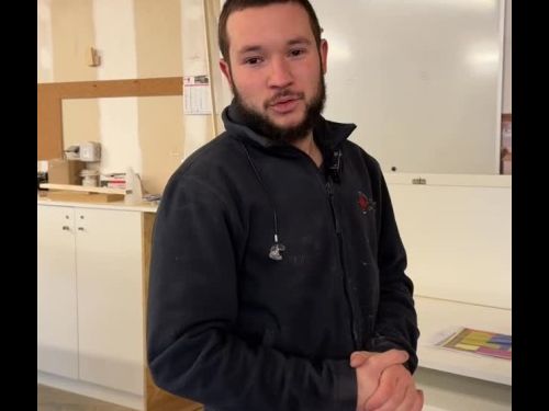 Conception d’une chambre et d’un bureau sur-mesure ✨

Nous réalisons également vos projets en...