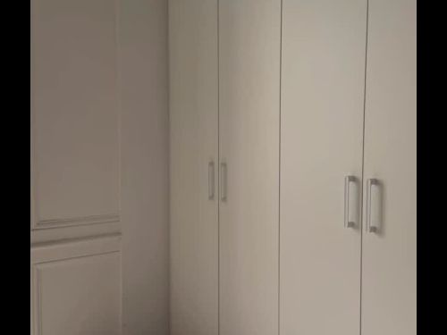 Conception d’un dressing sur mesure 👕

Nous avons imaginé et installé ce dressing sur mesure pour...