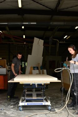 👁️ À l’atelier aujourd’hui !
Nous réalisons actuellement une série de panneaux destinés à...